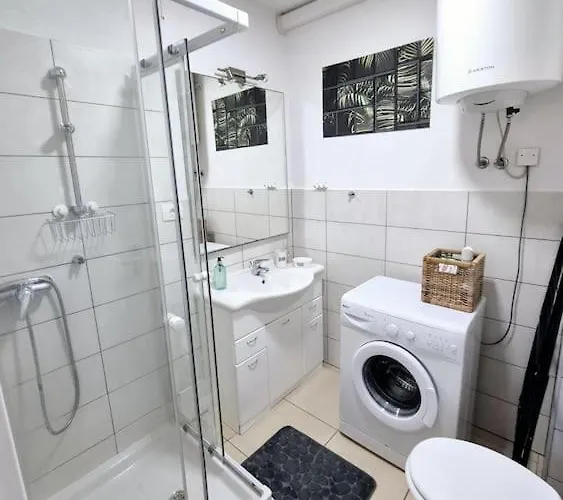 Ognissanti 2 - Free Parking 公寓 *