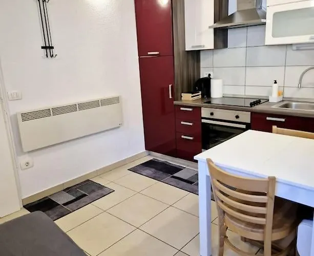 Ognissanti 2 - Free Parking 公寓 *